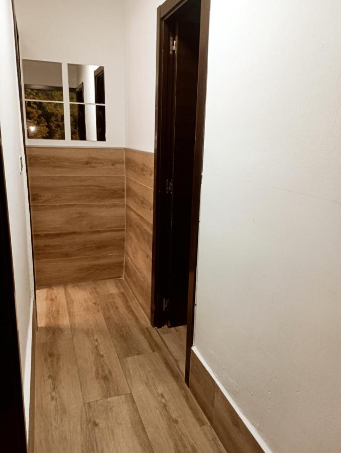 Precioso Apartamento 3 Habitaciones. Con Patio. Camas Exterior foto